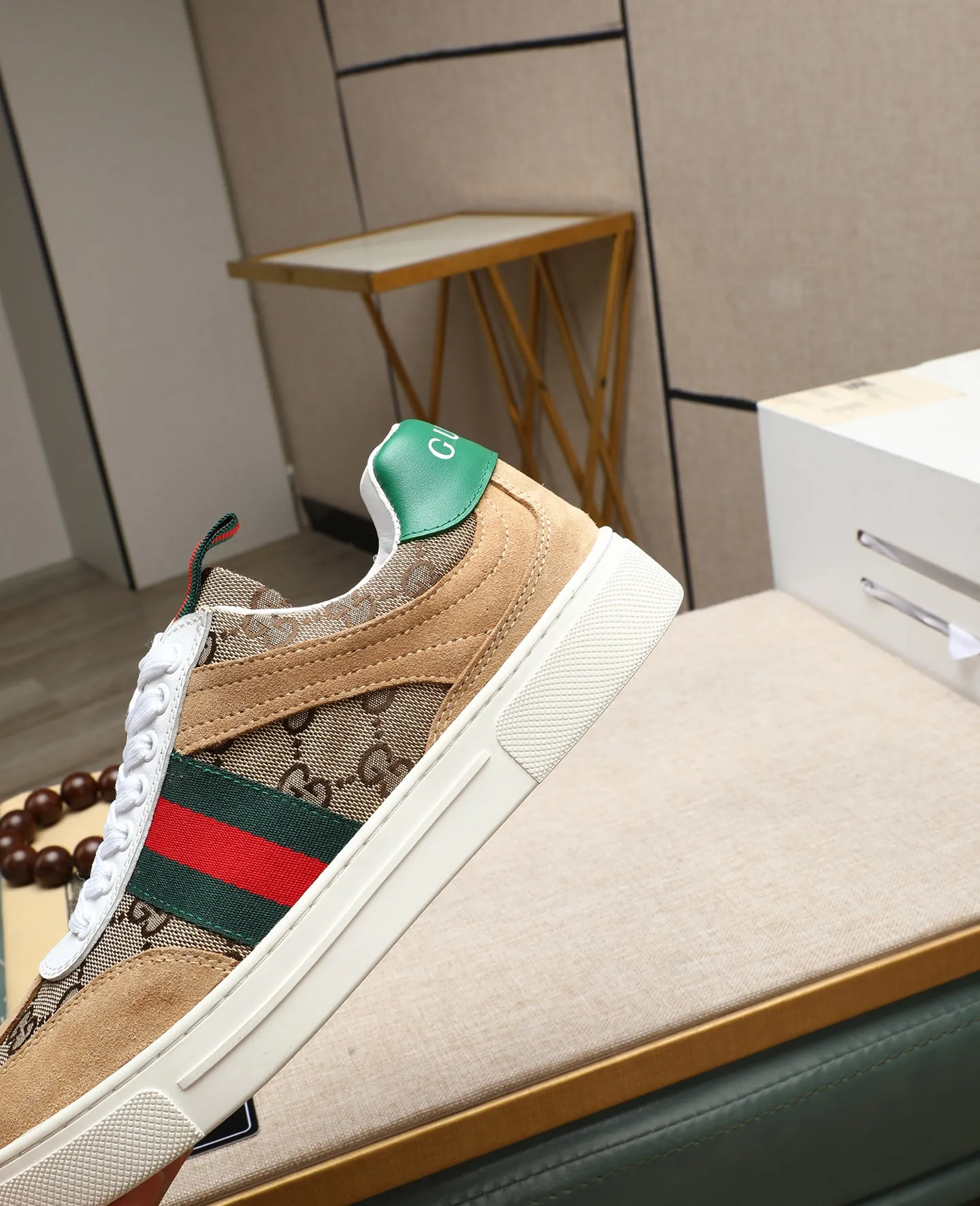 Men's men's shoes 💰440 GUCCI🔍🔍The latest model is on sale at the same time at the counter. Original calfskin imported from Italy, genuine leather lining, (high-end, noble, and classy) with exquisite workmanship. Sole: Original sole provided by the original factory, ⚠Exclusive double-layer movable molded sole super comfortable⚠, real shot 🎬The real thing is better🔍🔍"High quality·Follow the order" Code number 38-44